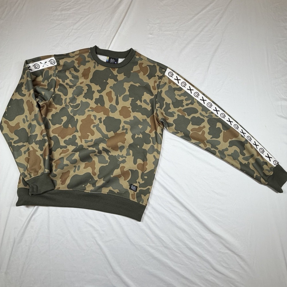 Bleecker And Mercer Camo Sweatshirt Street Wear Medium Graphic Sleeves